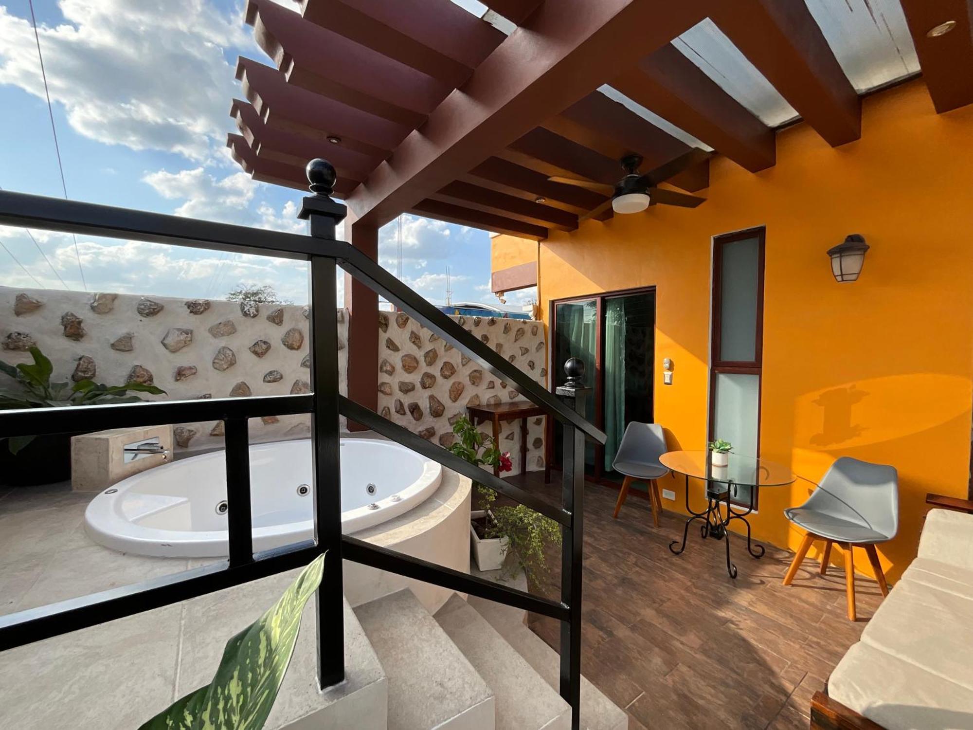 ואיאדוליד El Zaguan Colonial By Guruhotel מראה חיצוני תמונה