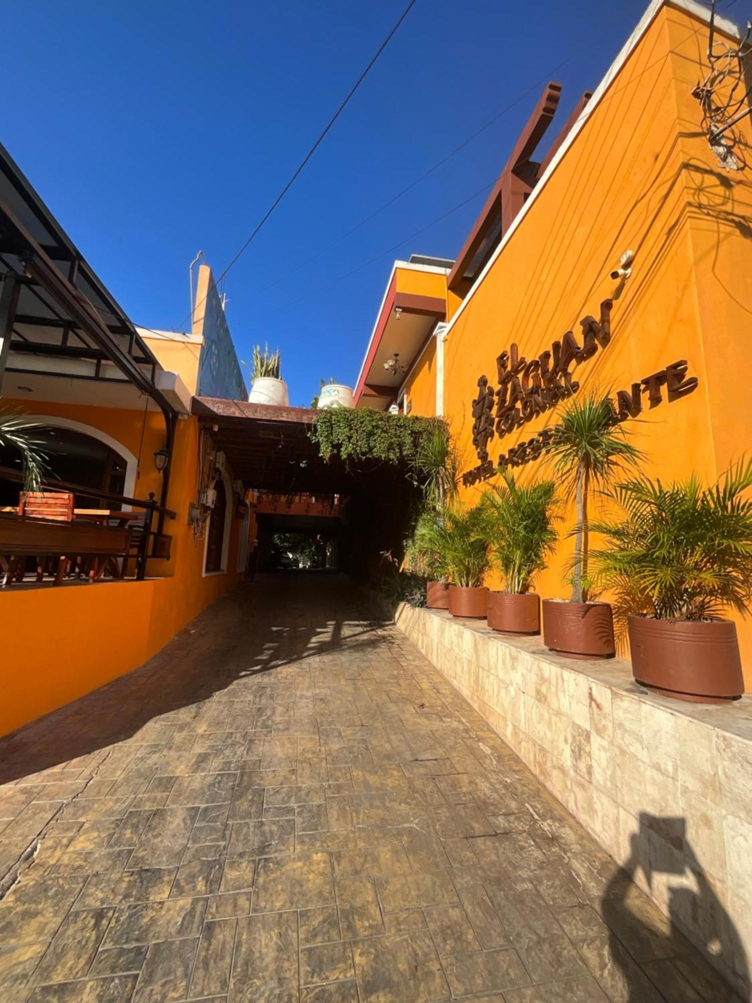 ואיאדוליד El Zaguan Colonial By Guruhotel מראה חיצוני תמונה
