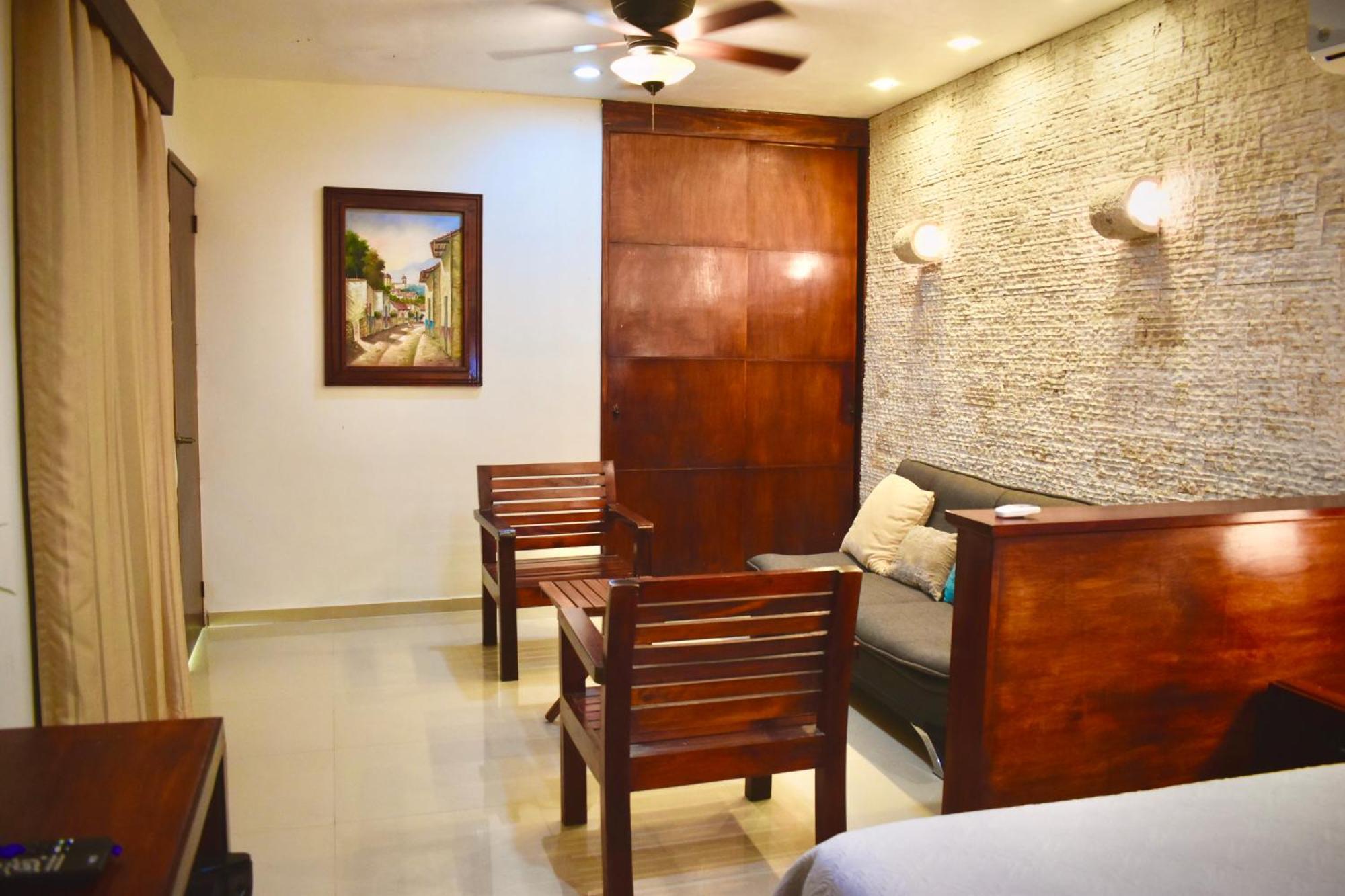 ואיאדוליד El Zaguan Colonial By Guruhotel מראה חיצוני תמונה