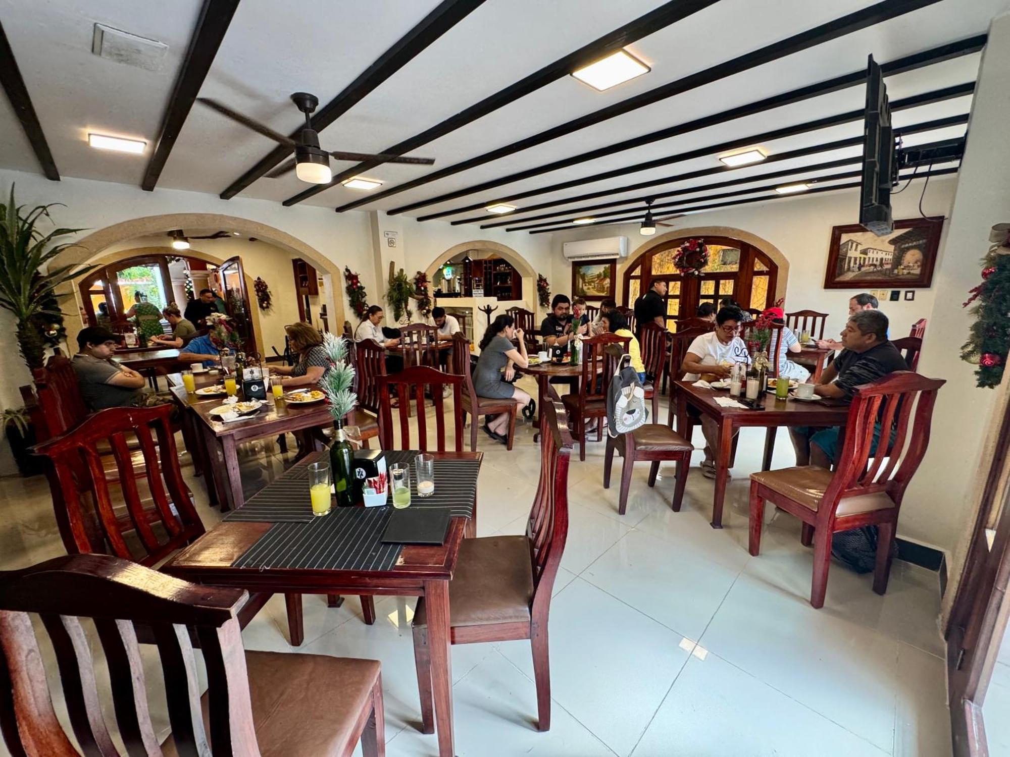 ואיאדוליד El Zaguan Colonial By Guruhotel מראה חיצוני תמונה