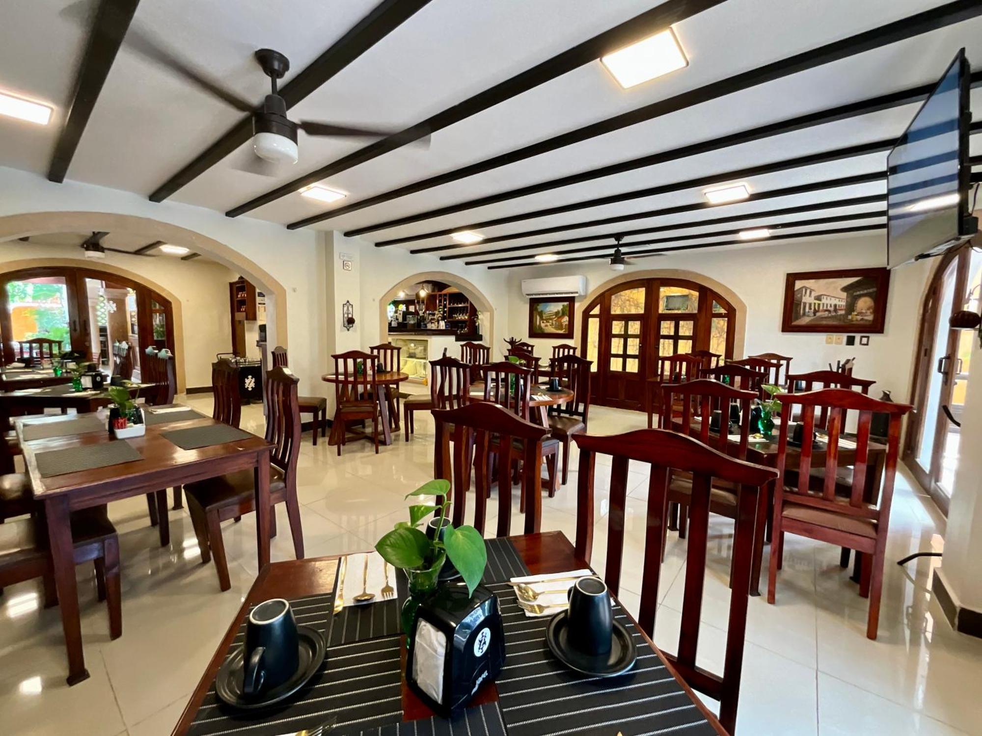 ואיאדוליד El Zaguan Colonial By Guruhotel מראה חיצוני תמונה