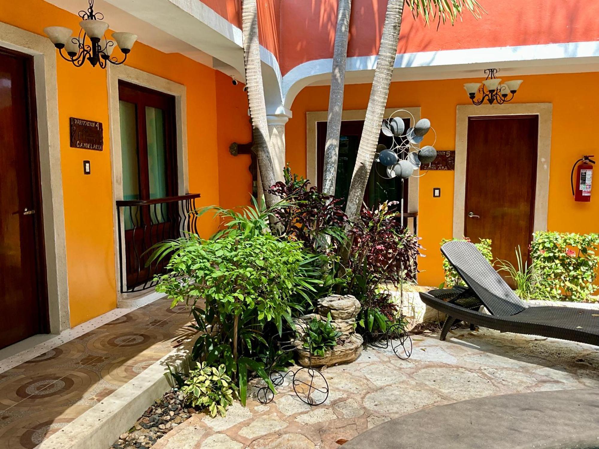 ואיאדוליד El Zaguan Colonial By Guruhotel מראה חיצוני תמונה