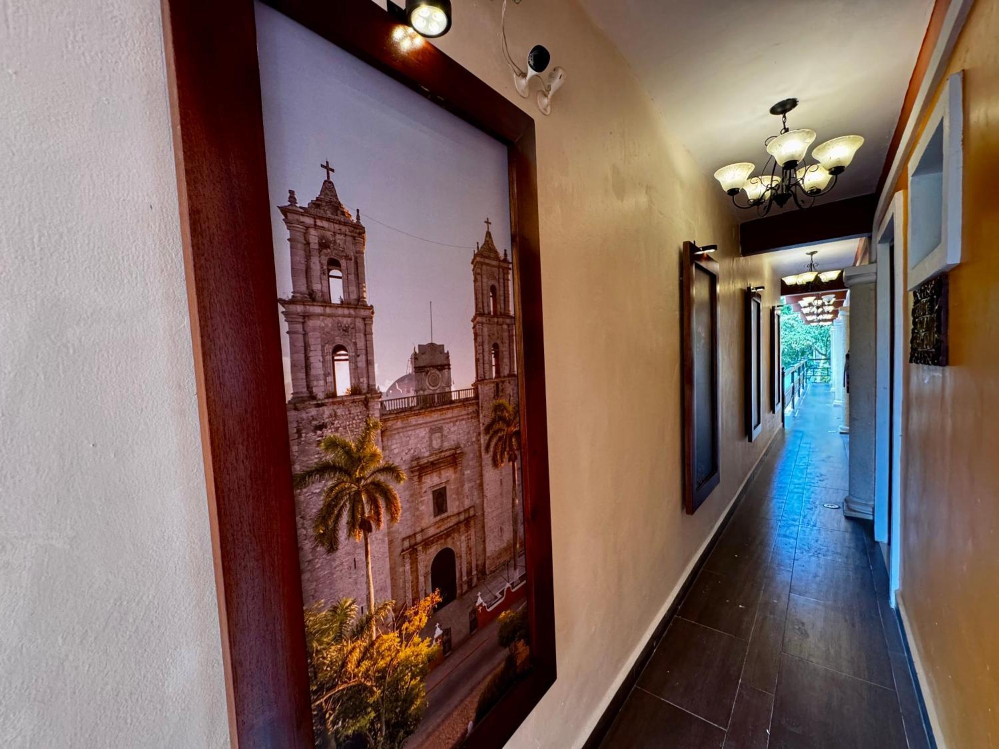 ואיאדוליד El Zaguan Colonial By Guruhotel מראה חיצוני תמונה
