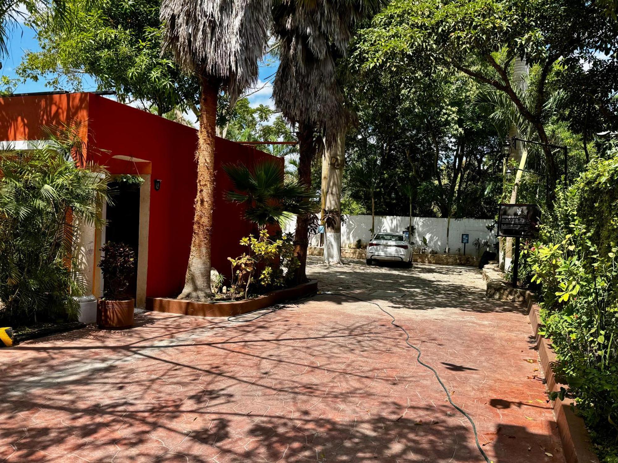 ואיאדוליד El Zaguan Colonial By Guruhotel מראה חיצוני תמונה